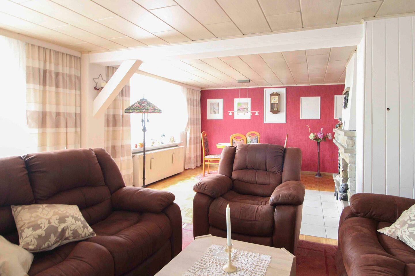 Charmantes Einfamilienhaus in Grieben - Wohnen im Grünen mit Kamin und 1.389 m² Grundstück – Tangerhütte – Vorschaubild 4