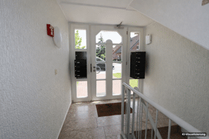 Top Lage in Duisburg: 2-Zimmer-Dachgeschosswohnung mit Balkon und TG-Stellplatz – 47259 Duisburg – Vorschaubild 3