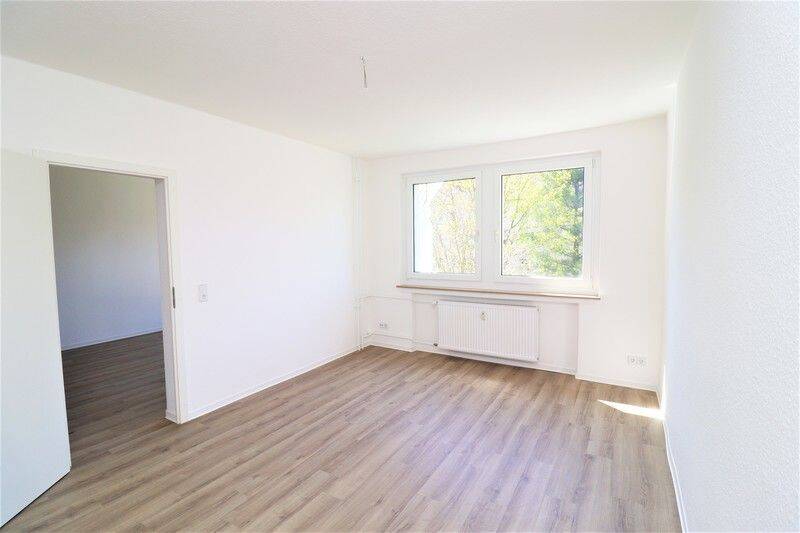 Wer hat da schlechte Laune? Sonnige 2-Zimmer-Wohnung – Chemnitz – Vorschaubild 9