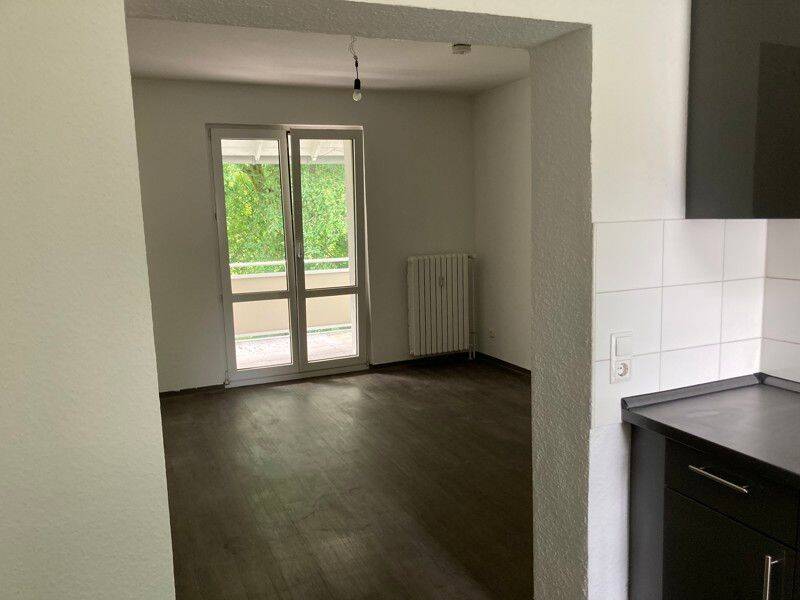 Preiswerte 2-Zimmer-Stadtwohnung mit Einbauküche – Bochum – Vorschaubild 8