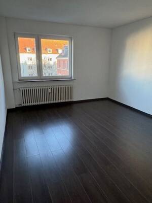 Helle, 3-Zimmer-Wohnung im 1. OG an nette Mieter zu vermieten. – 47057 Duisburg – Vorschaubild 6