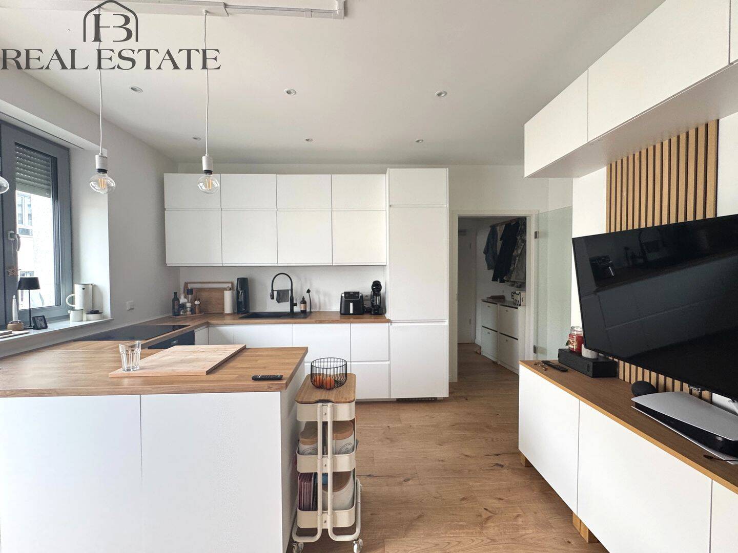 Großzügige 3-Raum-Maisonette mit zwei Bädern und hochwertiger Ausstattung
