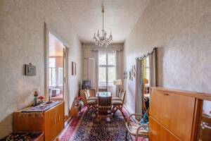 Großzügige 4-Zimmer-Altbauwohnung mit Gestaltungspotenzial, Südbalkon und Uferblick – 10999 Berlin – Vorschaubild 4
