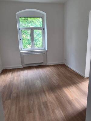 3 Raum Wohnung mit Loggia – 1279 Dresden – Vorschaubild 5