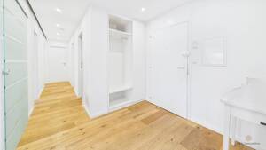 Top-Lage, Top-Ausstattung: 3 Zimmer mit Pool, Sauna & Balkon – 81927 München – Vorschaubild 6