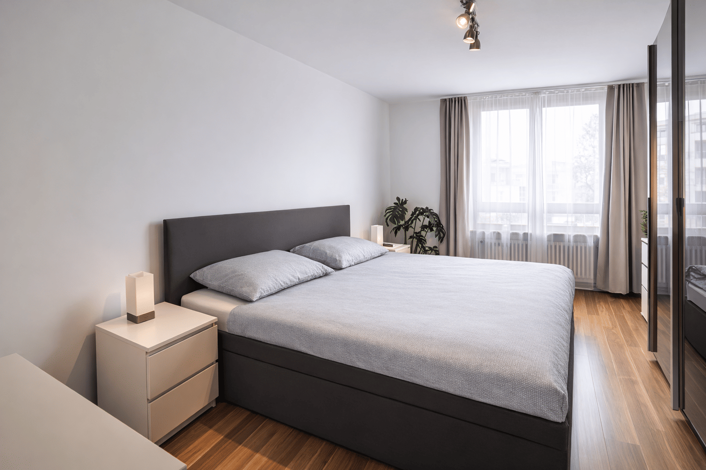 Möblierte 2-Zimmer-Wohnung mit besonderem Flair & guter Vermietbarkeit – München – Vorschaubild 8