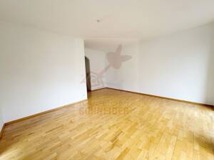 IMMOBILIEN SCHNEIDER - freie, perfekt geschnittene und sehr helle 2 Zimmer-Wohnung in kleiner Anlage – 81827 München – Vorschaubild 3