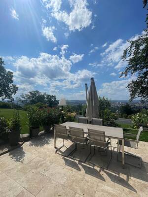 Traumhafte Kapitalanlage im Schloss mit Blick über Dresden – Wachwitzer Weinberg 15, 1326 Dresden – Vorschaubild 6