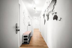 Wohnkomfort auf einer Ebene: 4 Zimmer, Terrasse, Aufzug – 22419 Hamburg – Vorschaubild 5