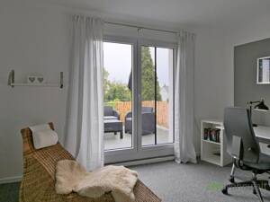 (EF1059_M) Kassel-Stadt: Niederzwehren, moderne möblierte 3-Zimmer-Wohnung mit großem Balkon, ruhige Wohnlage – 31134 Kassel – Vorschaubild 5