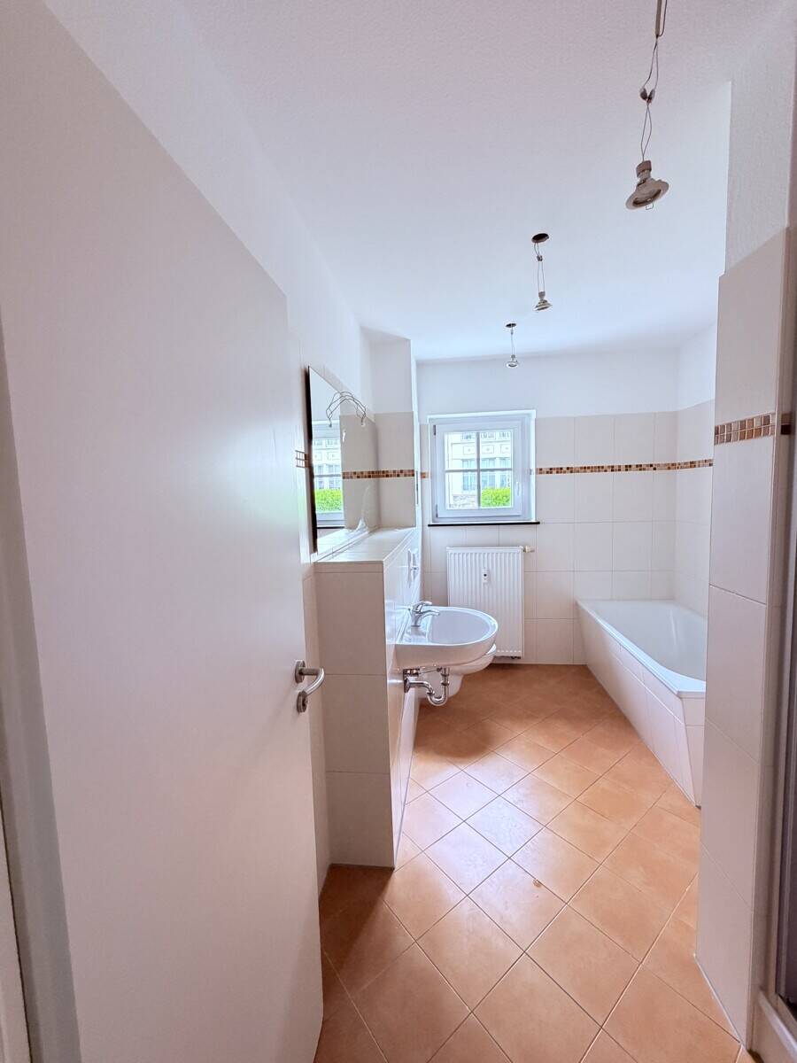 3 ZKB - Balkon - Carport – Chemnitz – Vorschaubild 8
