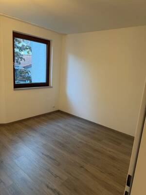 WBS-Wohnung: Schöne 2-Zimmer-Wohnung mit Balkon in Köln-Nippes – 50733 Köln – Vorschaubild 3