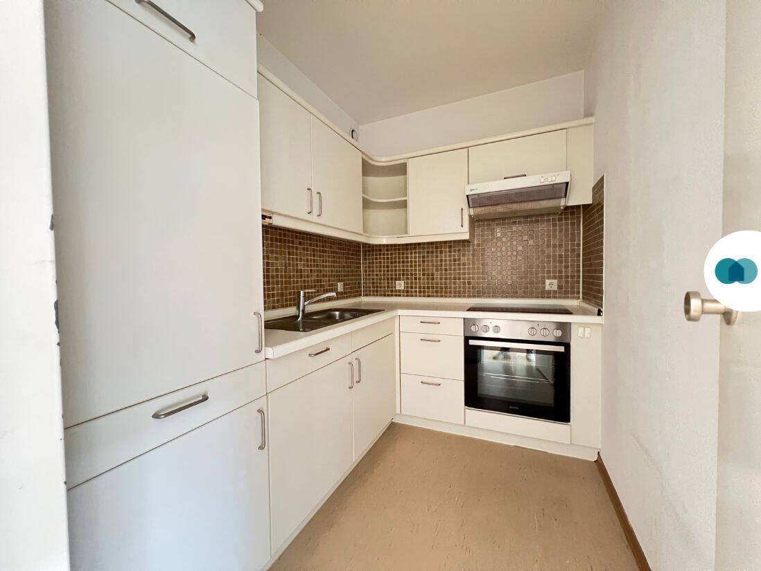 Großzügige 2-Zimmer-Wohnung mit Balkon und Einbauküche in Hannover – Hannover – Vorschaubild 8