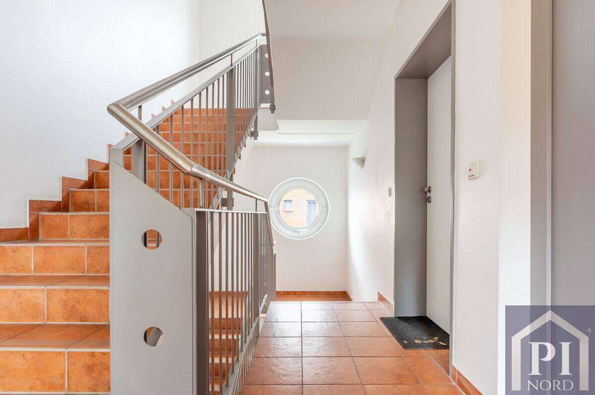 Charmantes Wohnen in Kiel Wik 3 Zimmer, Aufzug und Balkon! – Kiel – Vorschaubild 4