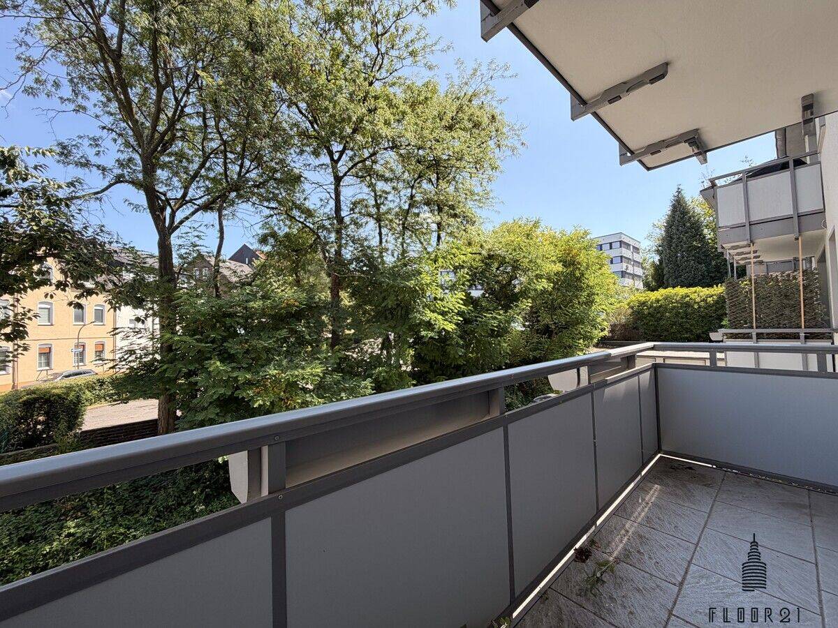 Gepflegte 3-Zimmer-Wohnung mit überdachter Loggia - sofort bezugsfrei – 44866 Bochum – Bild 1 von 8