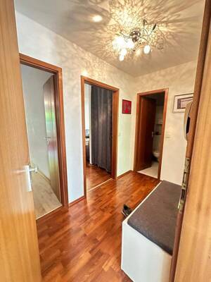 Ruhiger Westbalkon, sehr hell--freie Wohnung im Hochparterre, TG Stellplatz – 81241 München – Vorschaubild 5