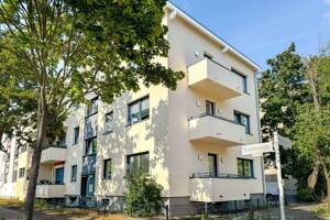 Erstbezug nach Kernsanierung - Lichtdurchflutete Wohnung mit Balkon & Wärmepumpe – 13409 Berlin – Vorschaubild 1