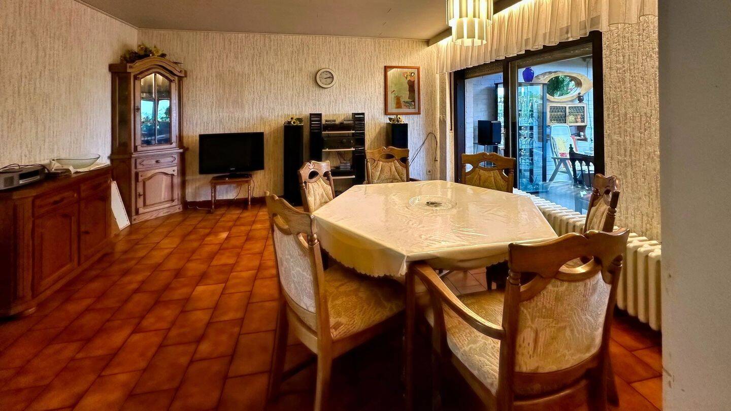 Landgefühl trifft Freiraum - Charmantes Zuhause mit Wintergarten, Apfelbäumen & vielseitigen Nebengebäuden – Mönchengladbach – Vorschaubild 7