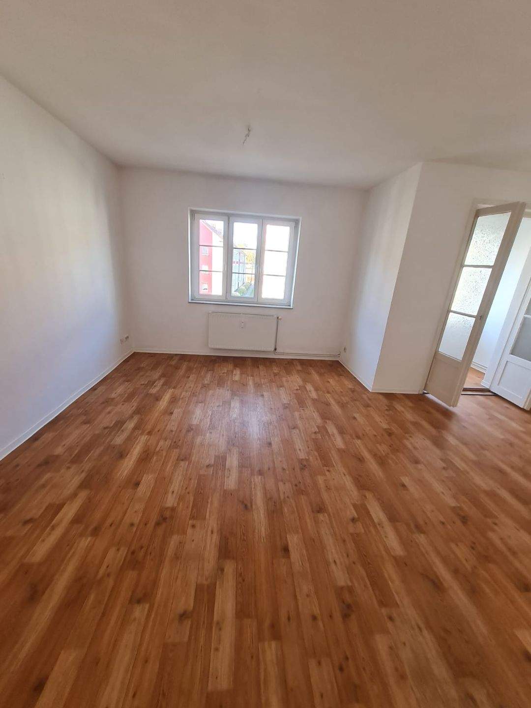 2 Raum Wohnung mit Loggia – Magdeburg – Vorschaubild 6