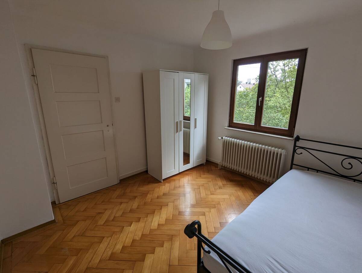 Zimmer in guter Nachbarschaft mit ÖPNV – 70619 Stuttgart – Bild 1 von 9