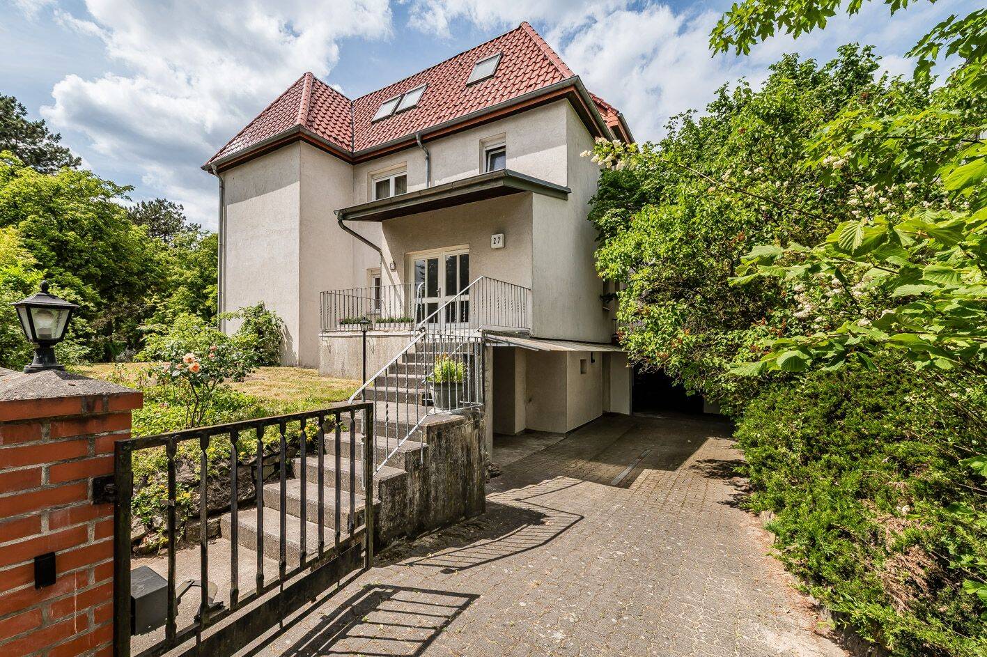 Großzügiges Einfamilienhaus mit Potenzial am Bürgerpark Pankow