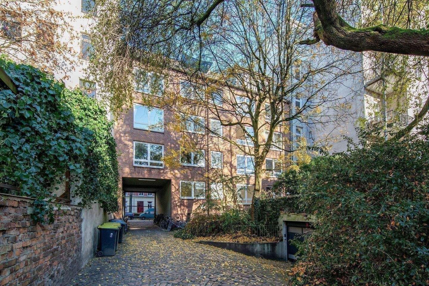 Kapitalanlage auf St. Pauli mit Tiefgaragenstellplatz – Hamburg – Vorschaubild 2