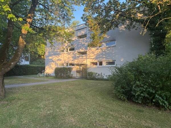Etagenwohnung in 81927 München mit 110 m² kaufen