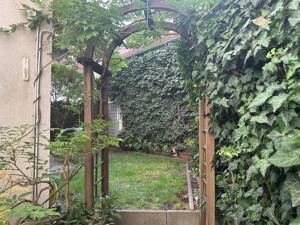3 Zimmer mit Balkon, Garten, barrierefreier Aufzug, Duplexparker, provisionsfrei