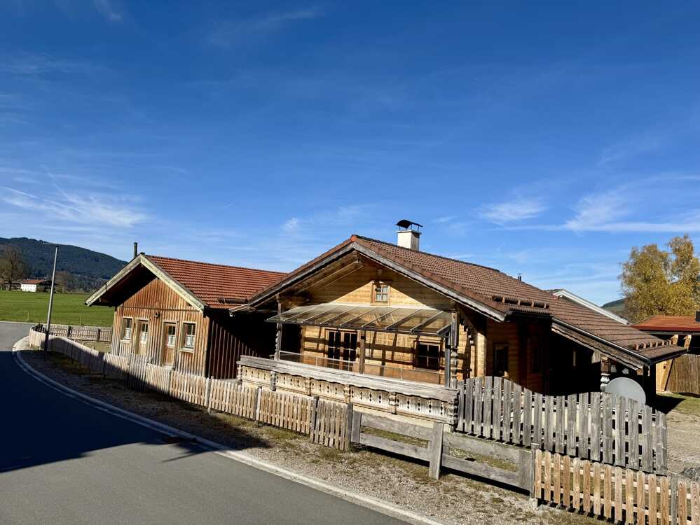 Zwei Chalets am Wolfsee - Rückzugsort inmitten der Fischbachauer Alpen – Fischbachau – Vorschaubild 2