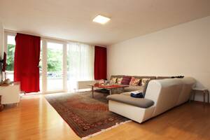 Viel Platz zum Wohlfühlen: 4-Zimmer-Wohnung mit Balkon und Tiefgaragenstellplatz in Farmsen-Berne – 22159 Hamburg – Vorschaubild 7