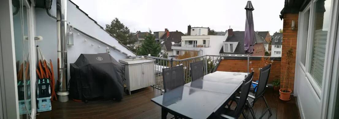 Sanierte DG-Wohnung mit phantastischer Dachterrasse & EKB in D‘dorf Grafenberg