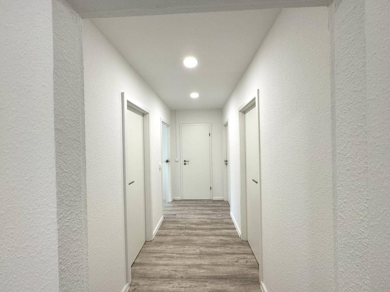 Attraktive Gewerbeeinheit im gut angebundenen Stadtteil Kappel – Chemnitz – Vorschaubild 2