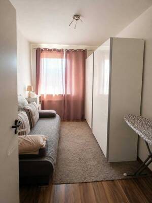 Lichtdurchflutete 3-Zimmer-Wohnung mit Balkon und Taunusblick - attraktive Kapitalanlage – 65191 Wiesbaden – Vorschaubild 3