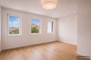 Modernes Haus-im-Haus-Konzept mit großzügigem Privatgarten – 81827 München – Vorschaubild 8