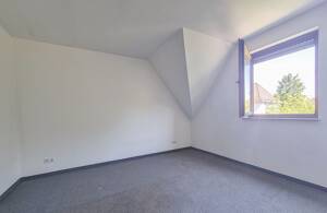 2-Zimmer-Wohnung in schöner Wohnanlage in Fürth – 90766 Fürth – Vorschaubild 2