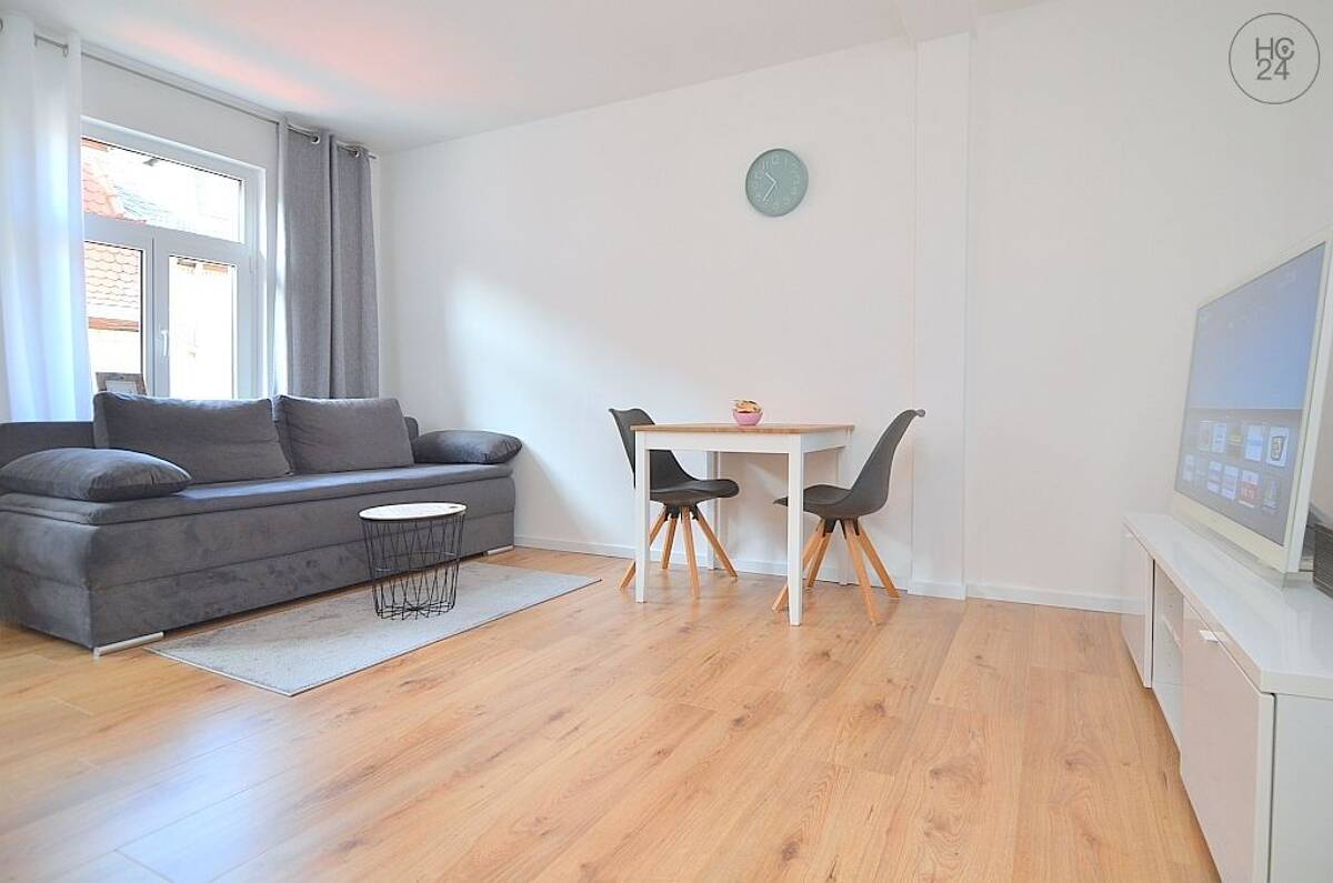 Modern möbliertes 1,5-Zimmer-Apartment mit WLAN in der Fürther Innenstadt – 90762 Fürth – Bild 1 von 9