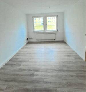 Traumhaft! Hübsche Erdgeschoss-Wohnung mit EBK – 9127 Chemnitz – Vorschaubild 4