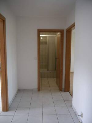 Gemütliche 3-Zimmer Dachgeschoss-Wohnung mit Balkon und Garage... – 44866 Bochum – Vorschaubild 9