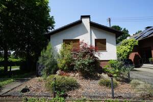 Handwerker aufgepasst: Sanierungsbedürftiges EFH in TOP-Lage auf Traumgrundstück am Holzlarer Park! – 53229 Bonn – Vorschaubild 4