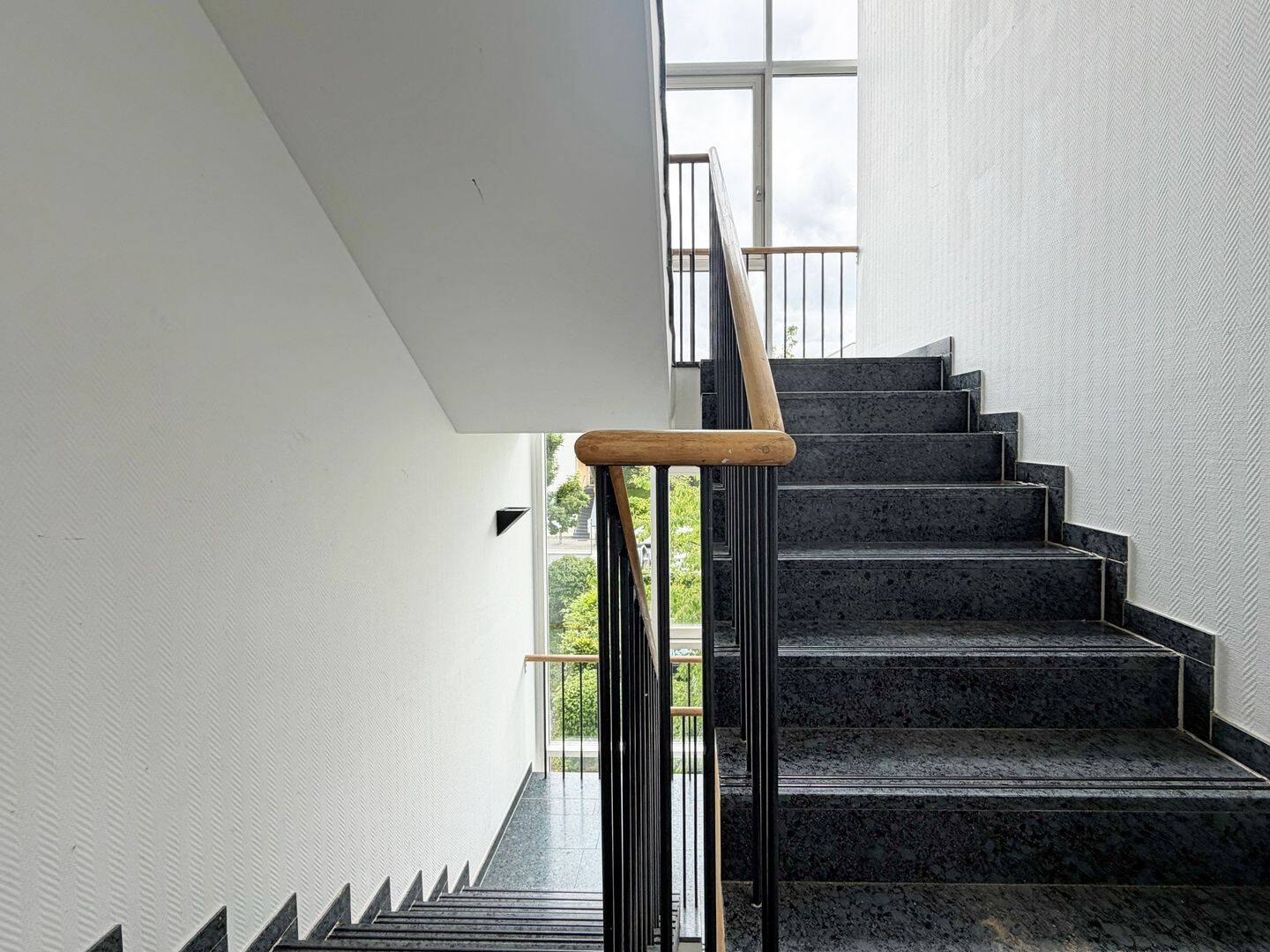 Vermietete 4-Zimmer-Wohnungen mit idealem Grundriss in ruhiger und grüner Lage – Berlin – Vorschaubild 3