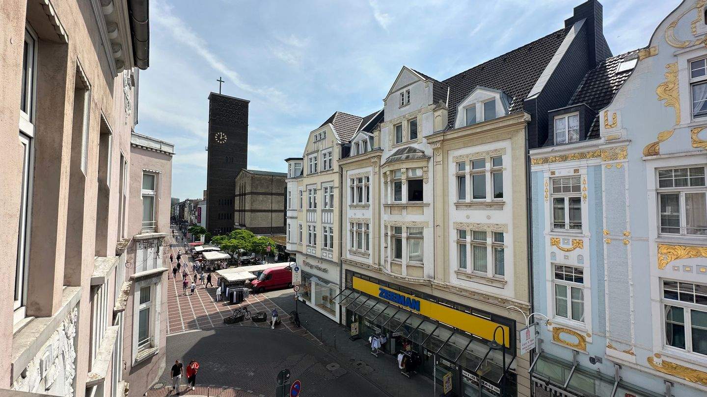 4,59 % Renditepotenzial! Top-Lage im Zentrum: Wohn- und Geschäftshaus mit guter Grundsubstanz! – Leverkusen – Vorschaubild 5