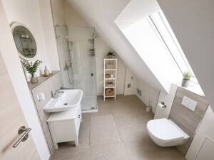Gepflegte 5 Zimmer Maisonettewohnung in ruhiger Lage – 91056 Erlangen – Vorschaubild 4