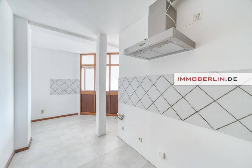 IMMOBERLIN.DE - Frisch saniert! Lichtdurchflutete Wohnung mit ruhiger Westterrasse – Berlin – Vorschaubild 4