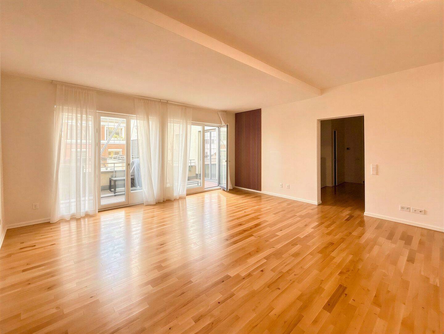 Bezugsfrei | Fußbodenheizung | Balkon | Stellplatz | Einbauküche – Leipzig – Vorschaubild 7