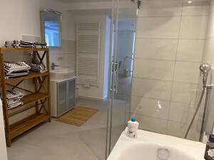 Möbliertes 1-Zimmer-Apartment mit Terrasse in Köln – sofort beziehbar – 50672 Köln – Vorschaubild 7