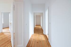 Bezugsfrei & provisionsfrei: Stilvolle 4-Zimmer-Wohnung mit Balkon - fußläufig zum Tegeler See – 13507 Berlin – Vorschaubild 8