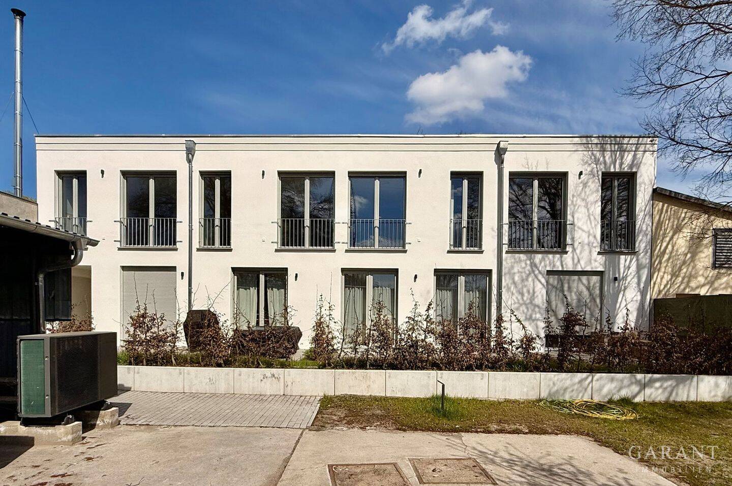 Zentral gelegenes Mehrfamilienhaus in Potsdam Babelsberg! – Potsdam – Vorschaubild 3