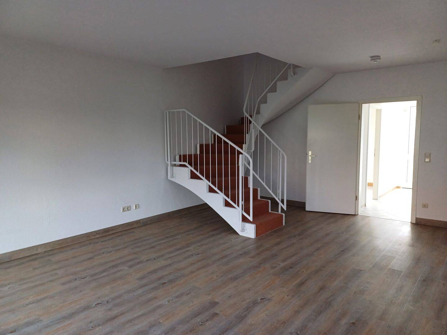 Familienfreundliches Haus mit 6 Zimmern in Oberplanitz, Zwickau – Zwickau – Vorschaubild 6