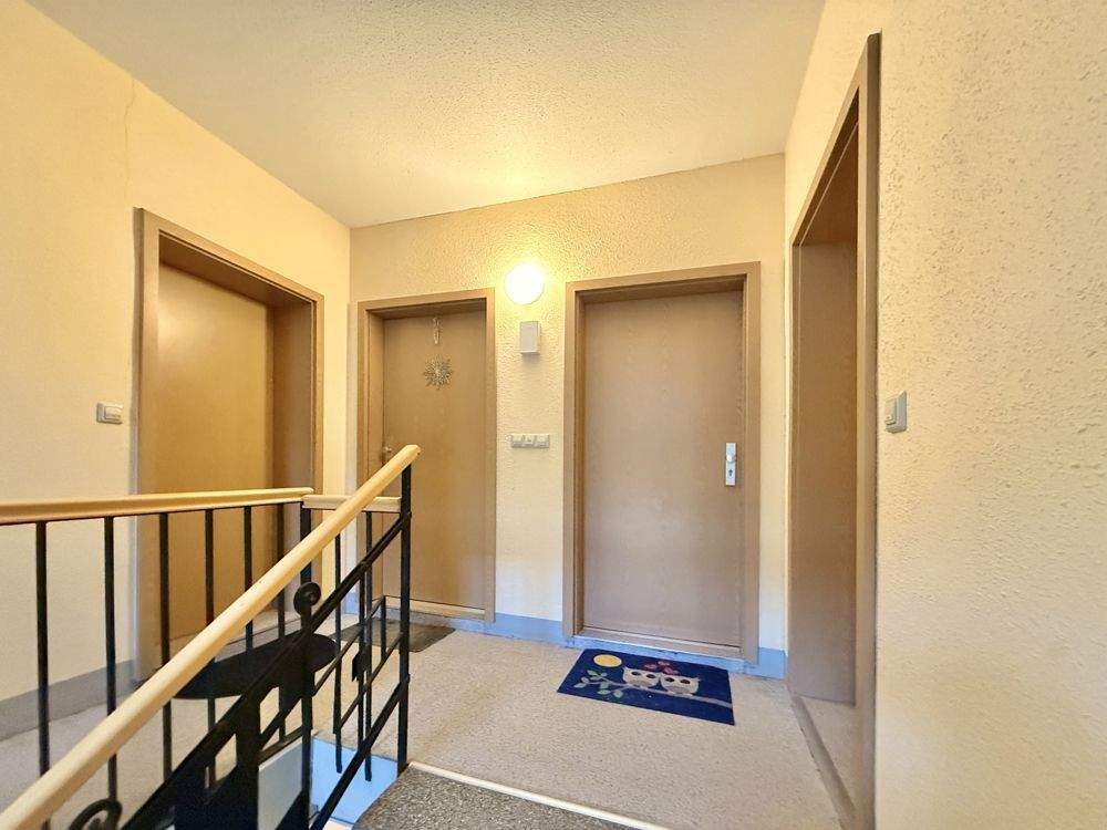 Schöne Dachgeschosswohnung zur Kapitalanlage in Chemnitz – Chemnitz – Vorschaubild 9