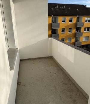Frisch renoviert der Farbeimer ist schon ausgezogen. – 58095 Hagen – Vorschaubild 6